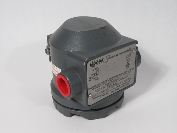 Moore 343FA5N113 Temperature Transmitter 0-100 Degrees Celsius USED
