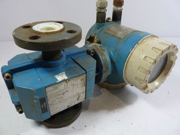 Endress Hauser 30FT25-MD1ED Flow Meter USED