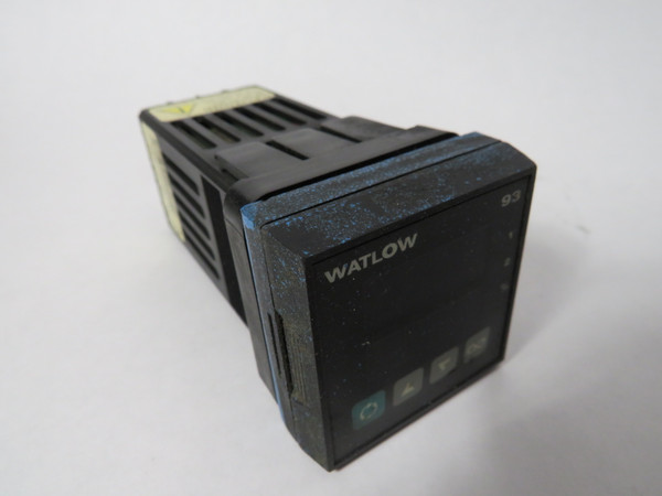 Watlow 93AA-1DA0-00RG Temperature Controller 100-240VAC 50/60Hz PAINT USED
