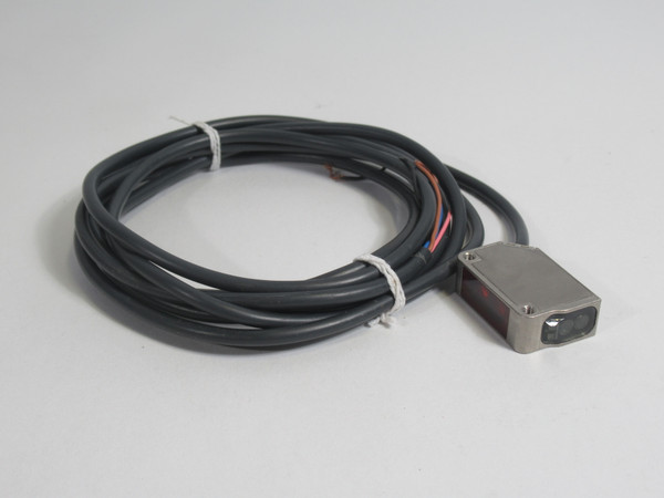 Omron E3ZM-LS82H Photoelectric Sensor 10-30VDC 25mA 10-150mm USED