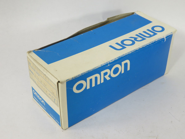 Omron E3HT-1E1-2M Photoelectric Switch Set 12-24VDC 1m Range 2m *DMG BOX* NEW