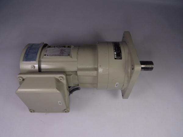 Altax Drive CNVM01-5097DR-B-255 Induction Motor 1/8Hp 230/460V 1720RPM  USED