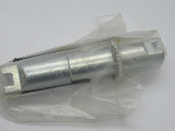 Caterpillar 91946-01300 RH Brake Adjuster for Forklift NWB