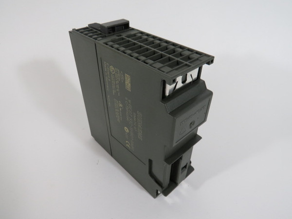 Siemens 6ES7-332-5HB01-0AB0 Output Module E-Stand 8, 24VDC USED