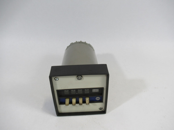 ATC 335B-351A-10-PX Time Delay Relay 99.99 Sec. 120VAC@60Hz USED
