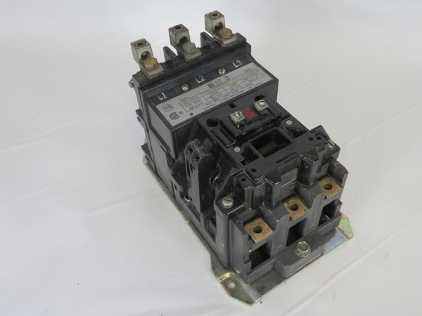 Allen-Bradley 509-DOD Open Starter 115-120V 60Hz 110V 50Hz MISSING SCREWS USED