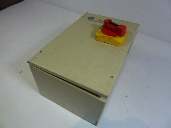 Allen-Bradley 194R-FJ030P3E Disconnect  USED