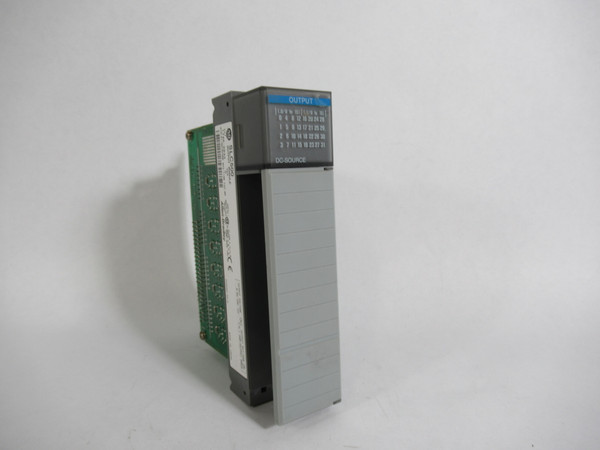 Allen-Bradley 1746-OB32 Ser C Output Module for Programmable Controller USED