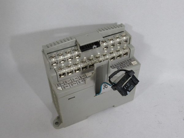 Allen-Bradley 1762-OW16 Ser. A Rev.A Micrologix 1200 16Pt. Relay Output USED