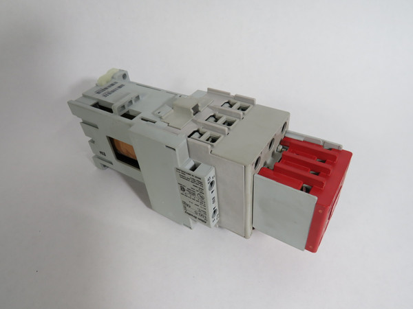 Allen-Bradley 100S-C43ZJ14C Contactor 600V 24VDC W/ 100S-B10 USED