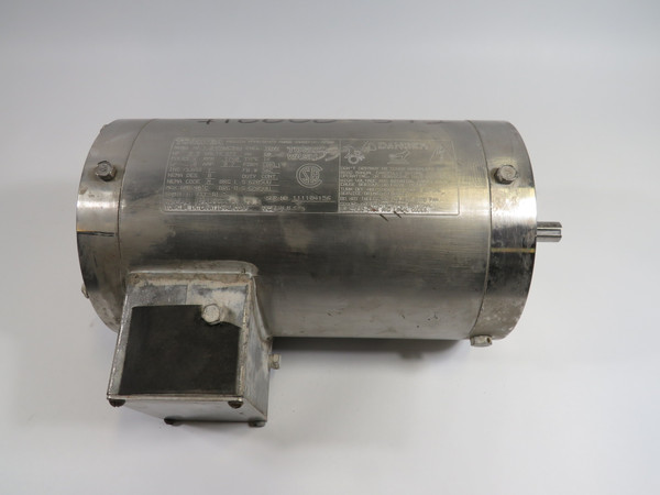 Toshiba 1/24FNWC34H 0.5Hp 1740RPM 575V 56C TENV 0.7A 60Hz USED