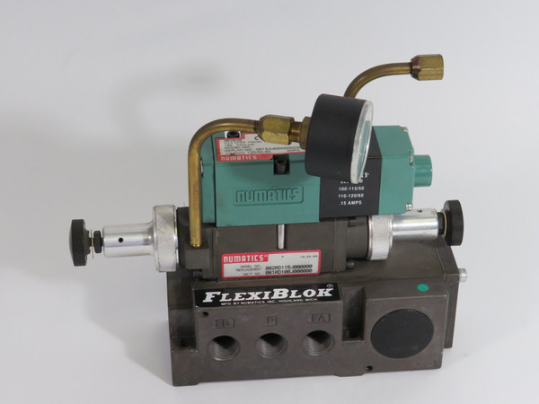 Numatics 081SA400K000030 Solenoid Pneumatic Valve Assembly Missing Gauge USED