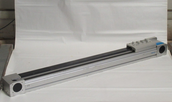 Festo 556815 EGC-120-850-TB-KF-0H-GK Linear Actuator 120mm Size SHELF WEAR USED
