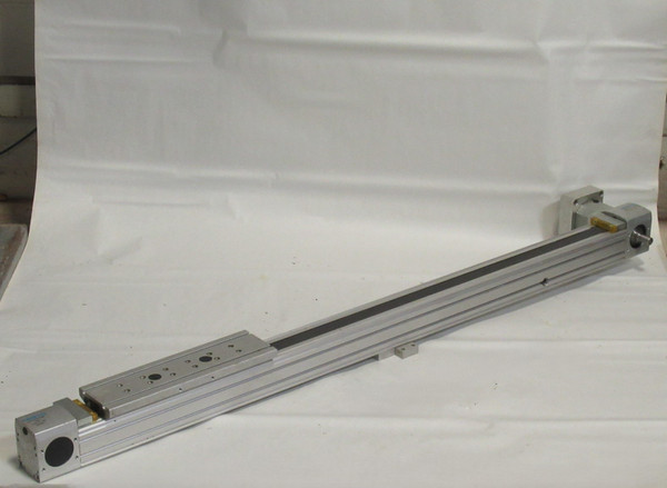 Festo 15169155 DGE-40-650-ZR-RF-RB Linear Actuator 40mm Size SHELF WEAR USED