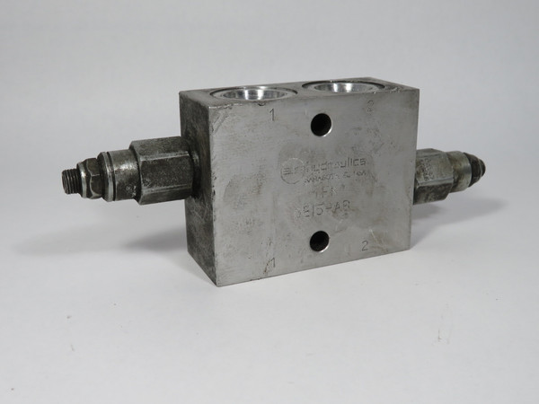 Sun Hydraulics YFK Manifold Assembly 0.34" Hole DIA C/W x2 RDDA Valves USED