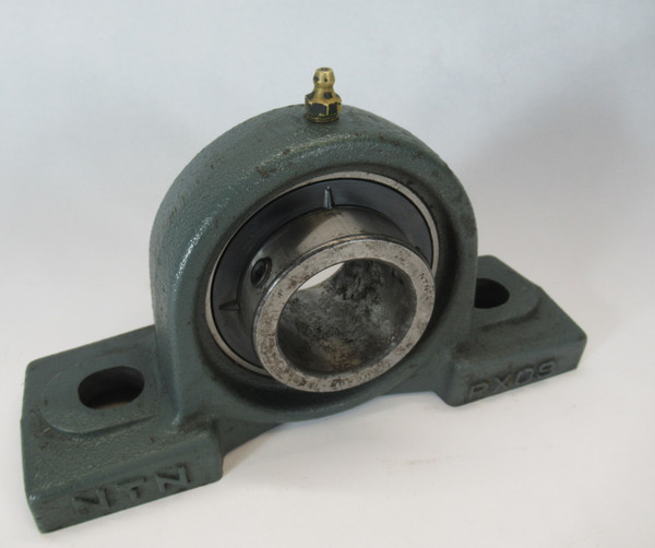 NTN UCPX09-112D1 Pillow Block Bearing 2 Bolt 1-3/4" Bore Cast Iron RUST NOP