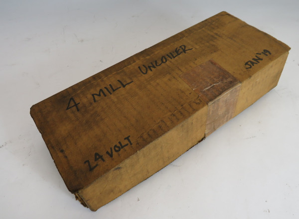 Parker D1VW004CNJW-91 Directional Control Valve 24VDC 1.39A BOX DAMAGE NEW