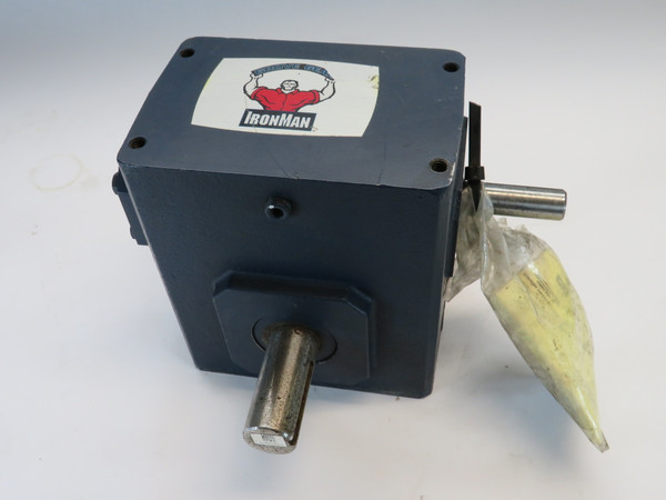 Iron Man Grove Gear GRG-B-826-20-L Right Angle Gear Reducer 20:1 1836IN-LBS NOP