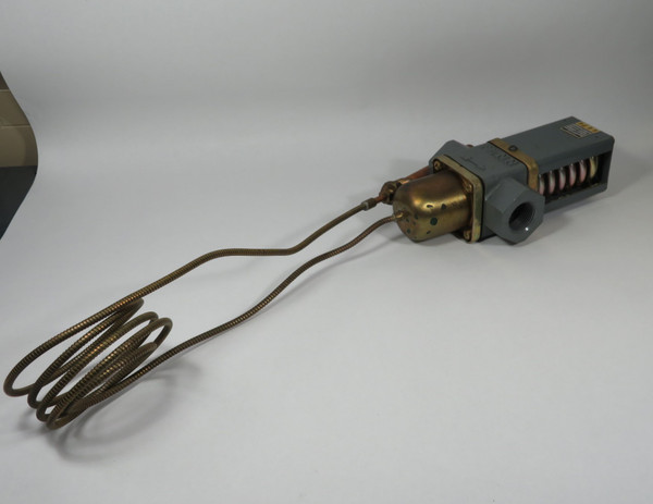Penn V47AD-8 Temperature Actuated Water Valve 1" 150 psig SHELF WEAR NOP