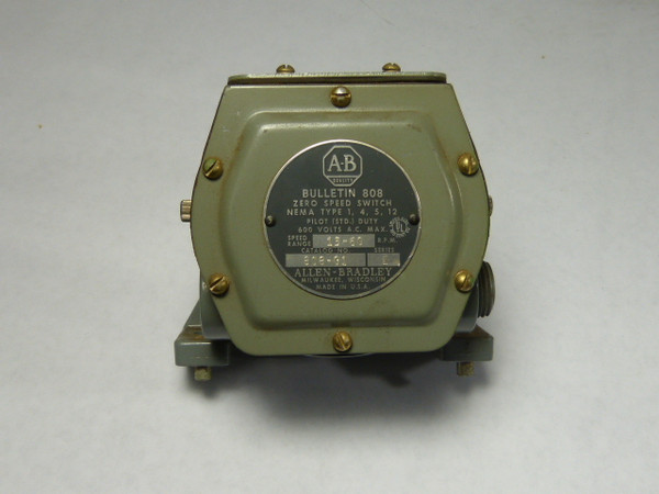 Allen-Bradley 808-G1 Speed Switch 15-60RPM 600VAC 5/8In Shaft  USED