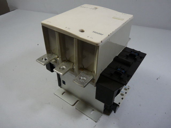 Nader NDC1-265 AC Contactor 350A 690V SLIGHT CHIP IN BASE NEW