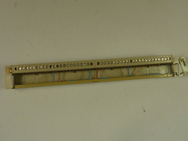 Siemens 6ES5-490-75A11 Simulator Input Module  USED