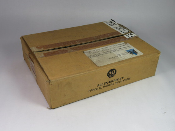 Allen-Bradley 1791-IOBW Series A Distribution Block 24V Dc  NEW