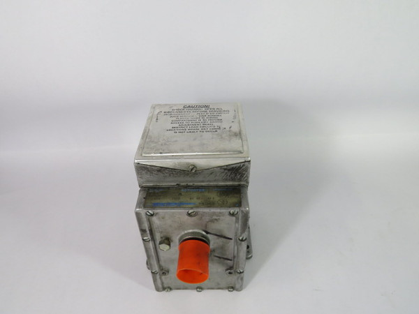 Barber Colman MP-445-304-2-2 HVAC Actuator .65A 120V  USED