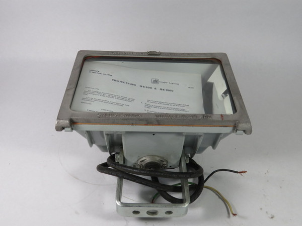 Crouse-Hinds 47798 Floodlight 500W 120V  USED
