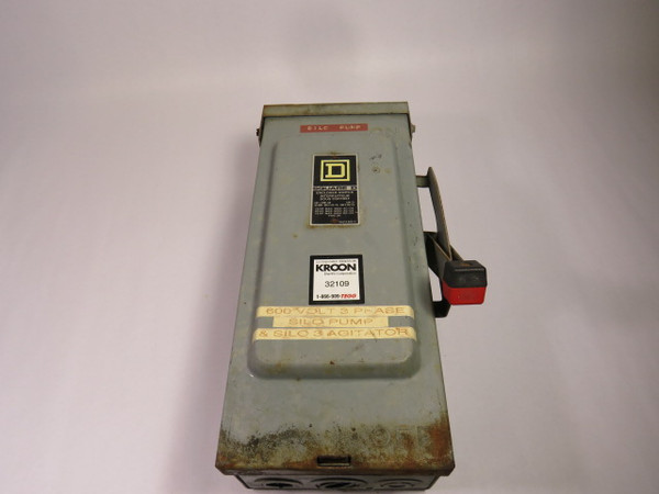 Square D CH361RB Fusible Disconnect Switch 30A 600V 3P NEMA3R  USED