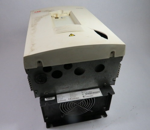 ABB ACS60100096-000B1200901 AC Drive *Fault Panel Lost* *Fan Noisy*  AS IS