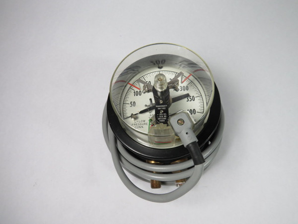 Ashcroft 45112502L400 Gauge 380V 30W 50VA 0-400kPa 3.9" Diameter  USED