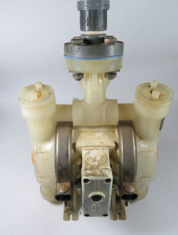 Wilden T2/PPPPB/TEU/TF/PWF1 Pump 1"Inlet/Outlet Polypropylene 114LPM  USED