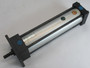 Numatics F1AM-09A2C-D2A0 Pneumatic Cylinder 2-1/2" Bore 9" Stroke USED