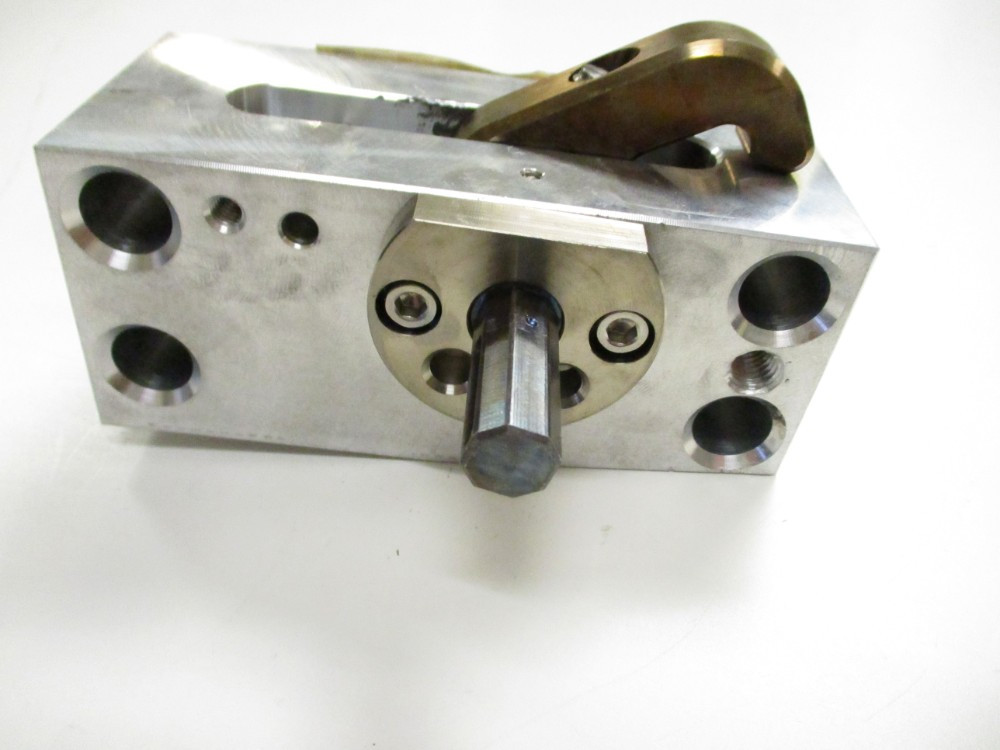 Port side TOWER LATCH BLOCK FOR DIAMONDBACK TOWERS 2013-2018