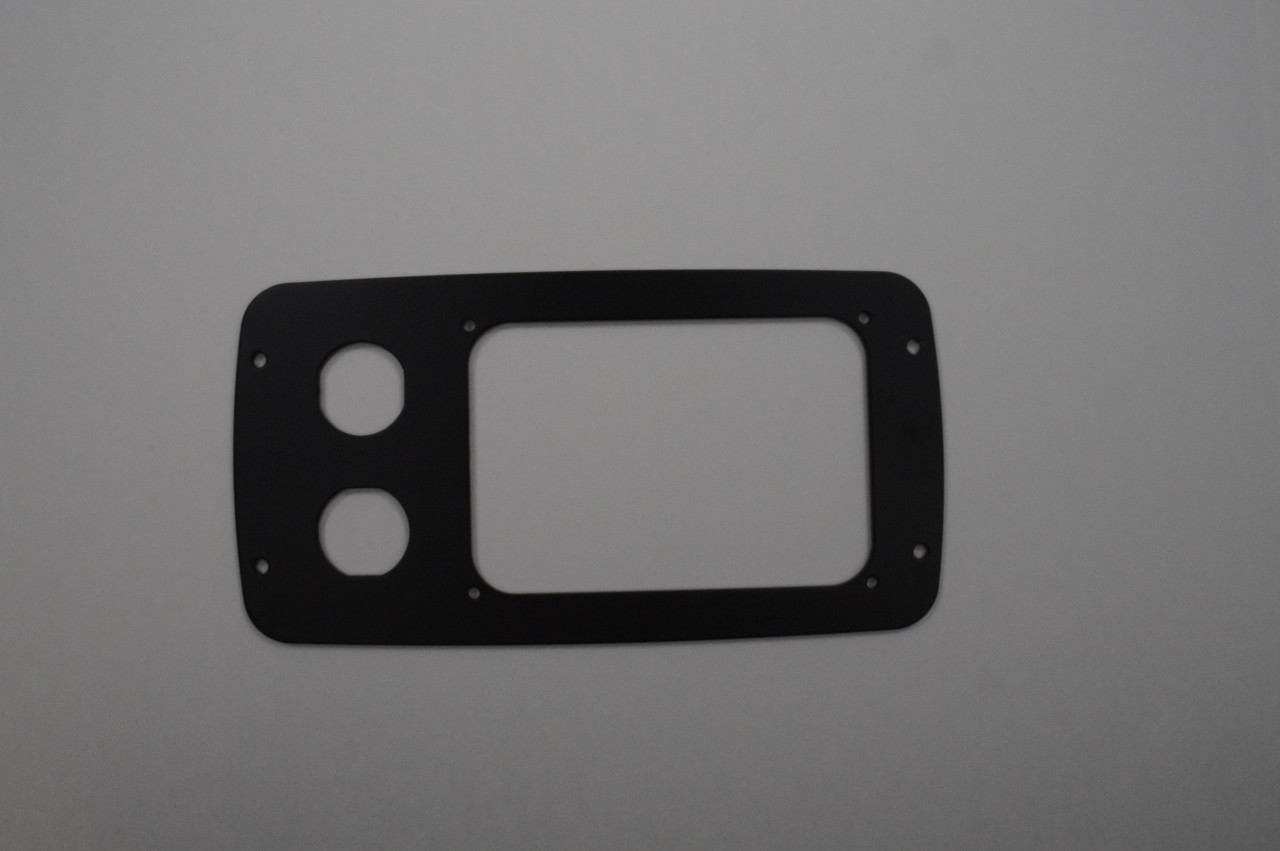 TRIM PLATE FOR USB & HOT PLUG