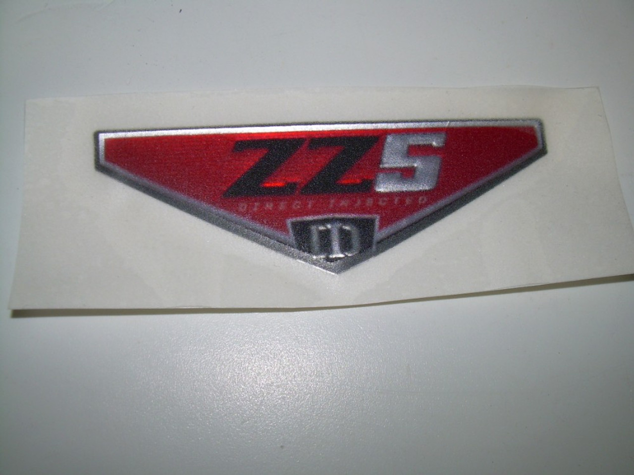 DECAL ZZ5 DOMED INSERT 1.02' X 2.96" RED