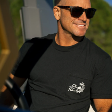 NEON LIGHTS SS POCKET TEE- BLACK