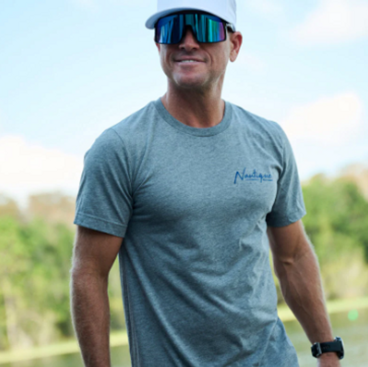 SUNSET VIBES TEE- GREY