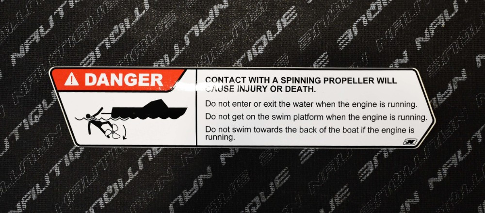 DECAL"INSIDE" SPINNING PROPELLER WARNING