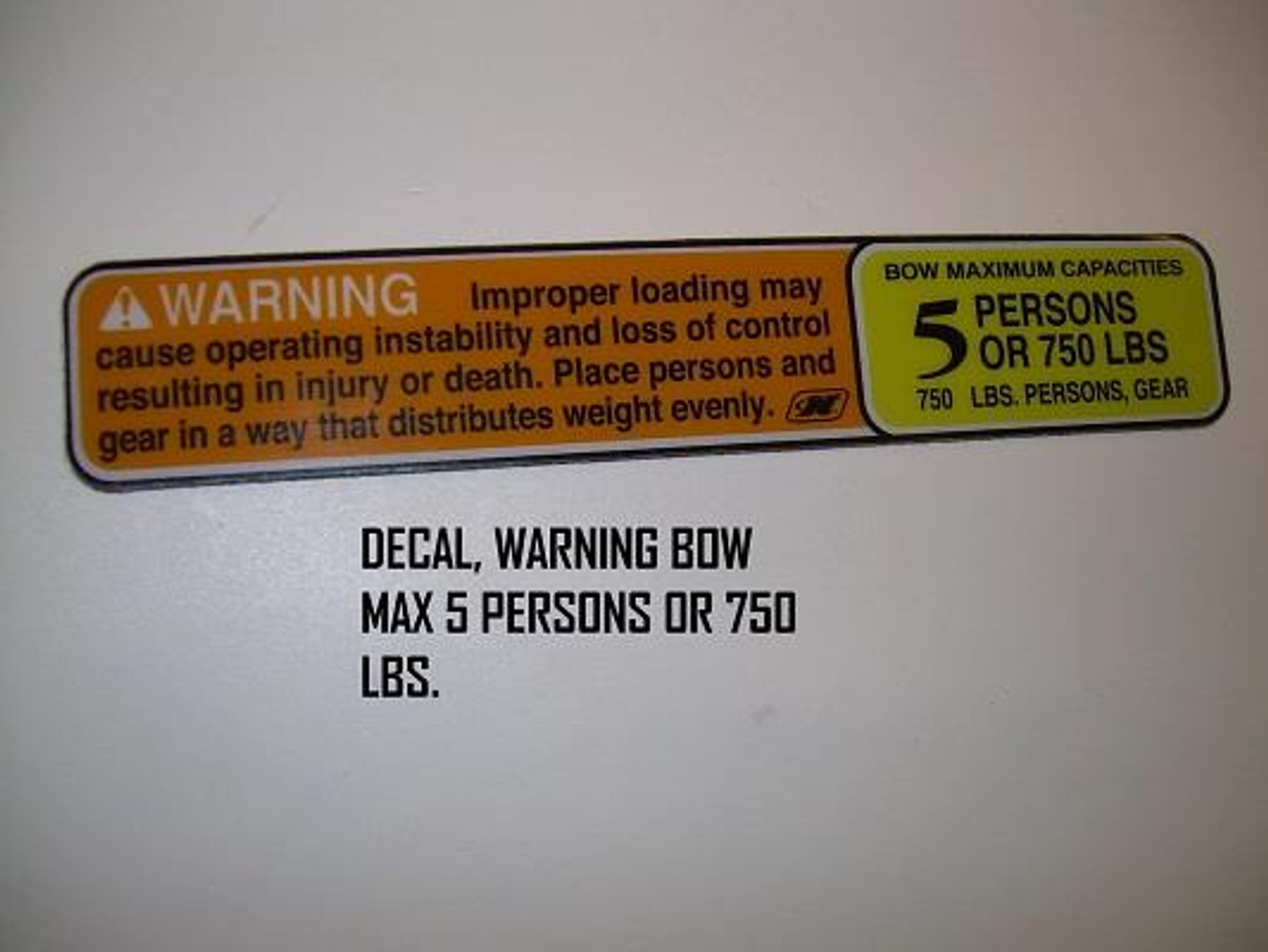 DECAL WARNING BOW MAX 5 PERSONS OR 750 LBS.