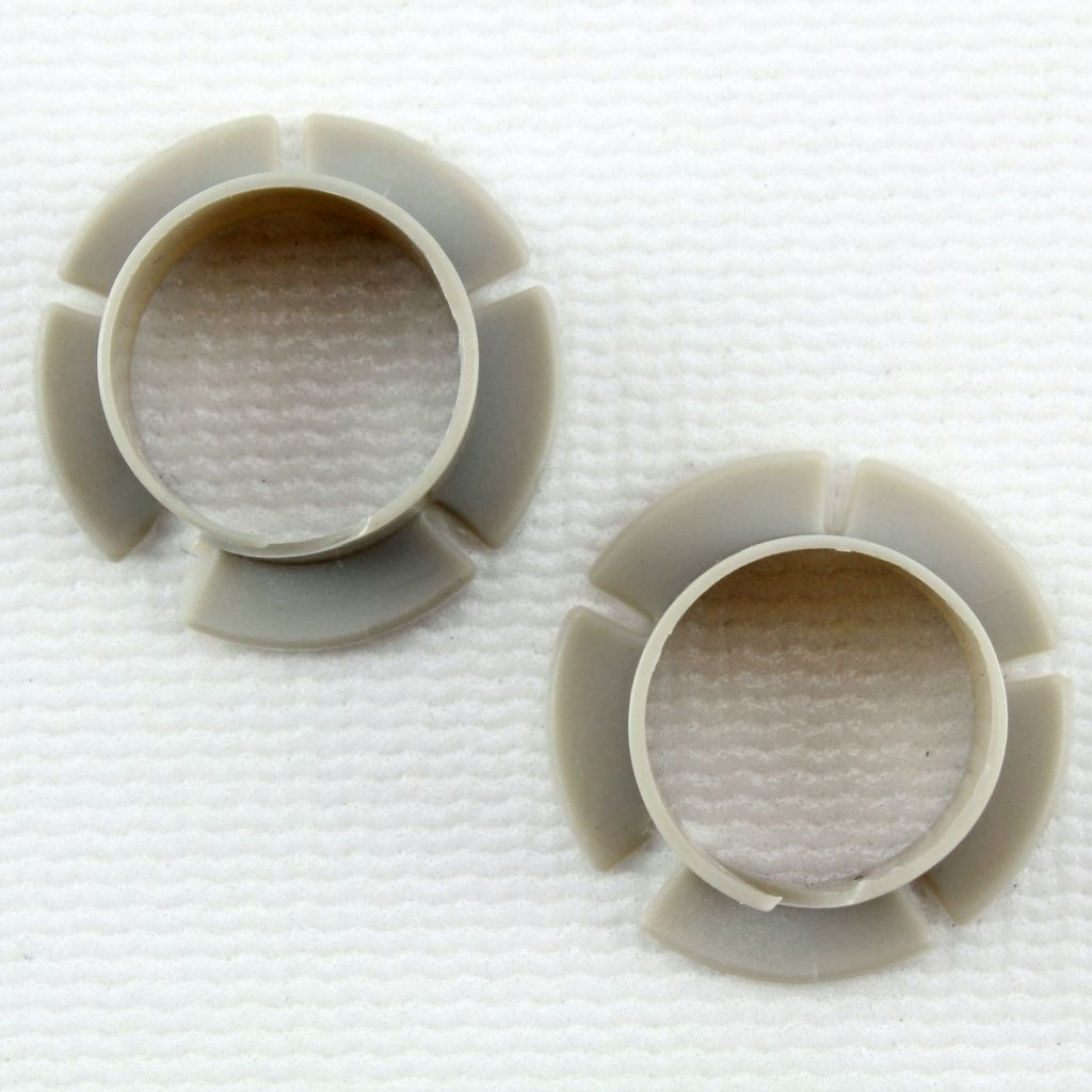 5572 Chevy Clutch Pedal Plastic Pivot Bushings 5/8" Shaft Diameter Pair I5 Classic Chevy