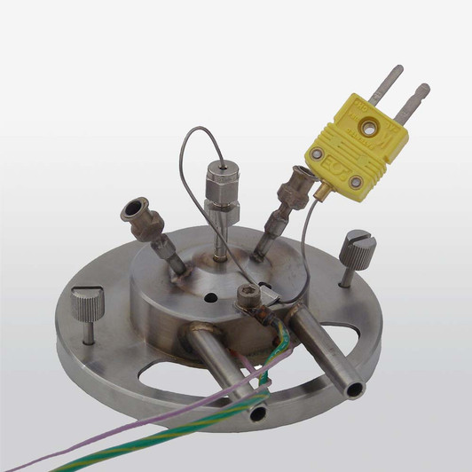 Temperature Controlled Liquid Cells for the DiaMaxATR