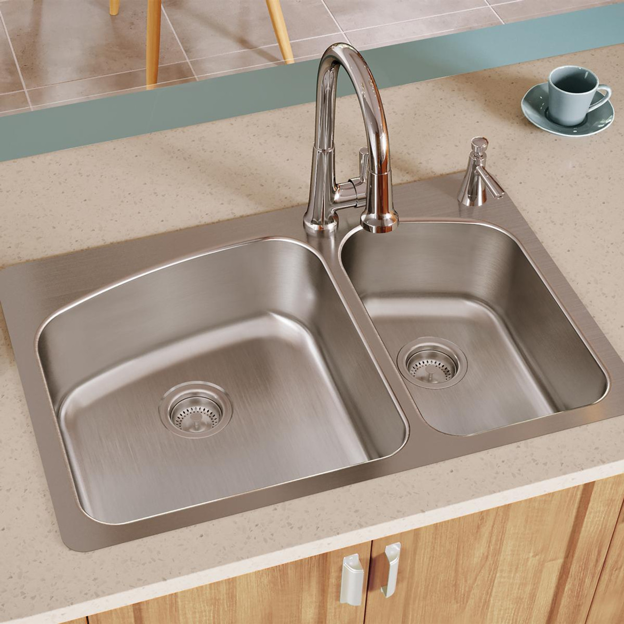 Elkay Dayton Stainless Steel 33" x 22" x 8" 2RHole 60/40 Double Bowl Dual Mount Sink