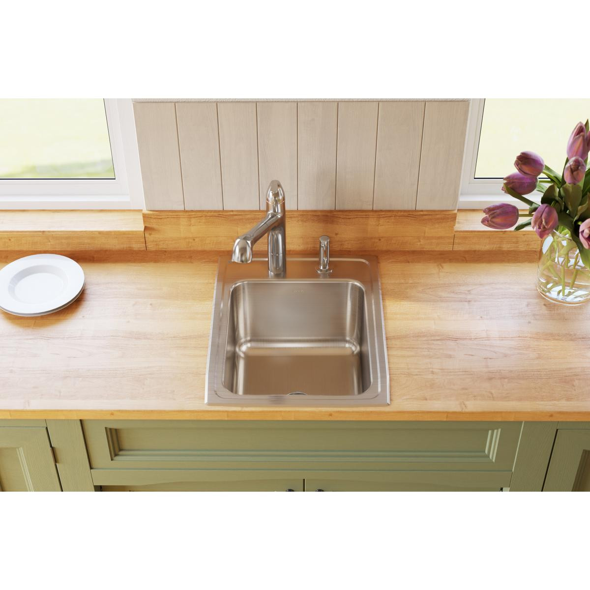 Elkay Lustertone Classic Stainless Steel 17" x 22" x 10-1/8" 3-Hole Single Bowl Drop-in Sink with Perfect Drain