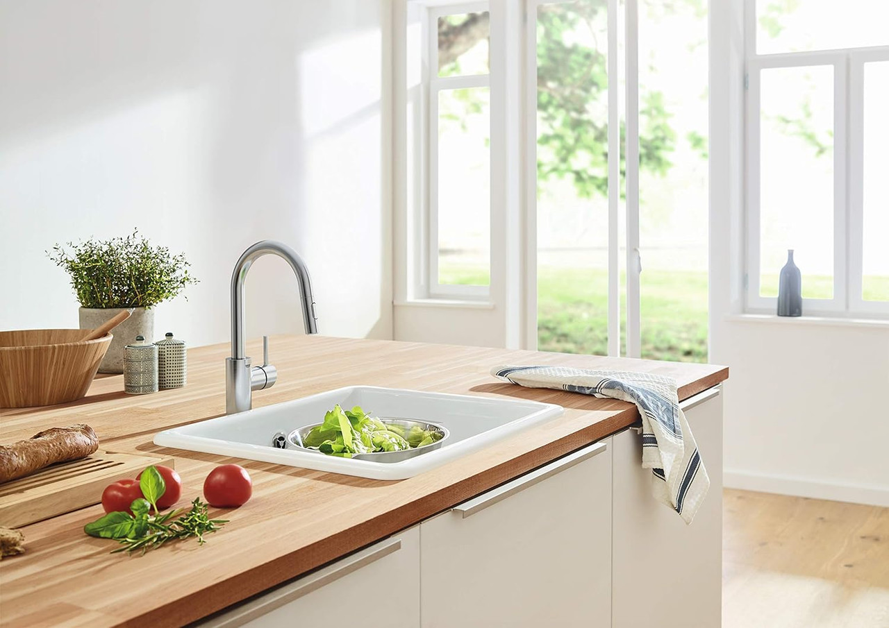 Grohe 32665DC3 Concetto Single-Handle Pull-Down Kitchen Faucet Dual Spray 1.75 GPM Grohe in Supersteel Finish