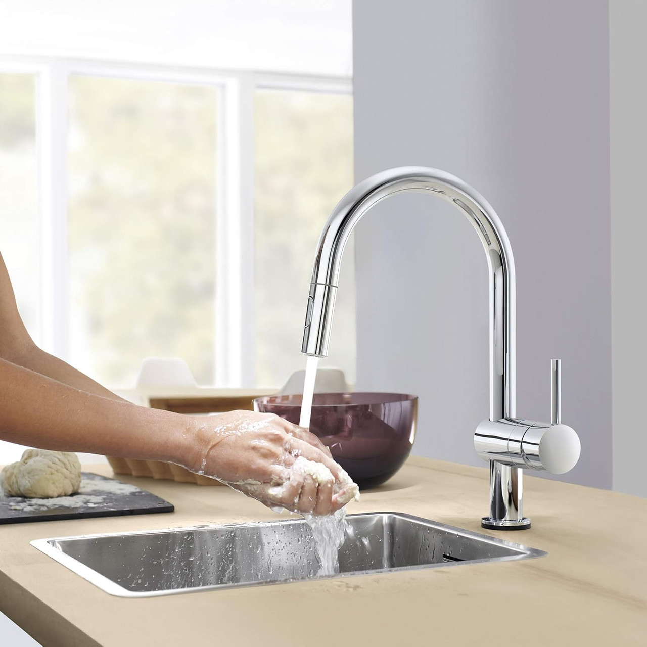 Grohe 31378003 Minta Single-Handle Pull-Down Kitchen Faucet Dual Spray 1.75 GPM In Starlight Chrome Finish