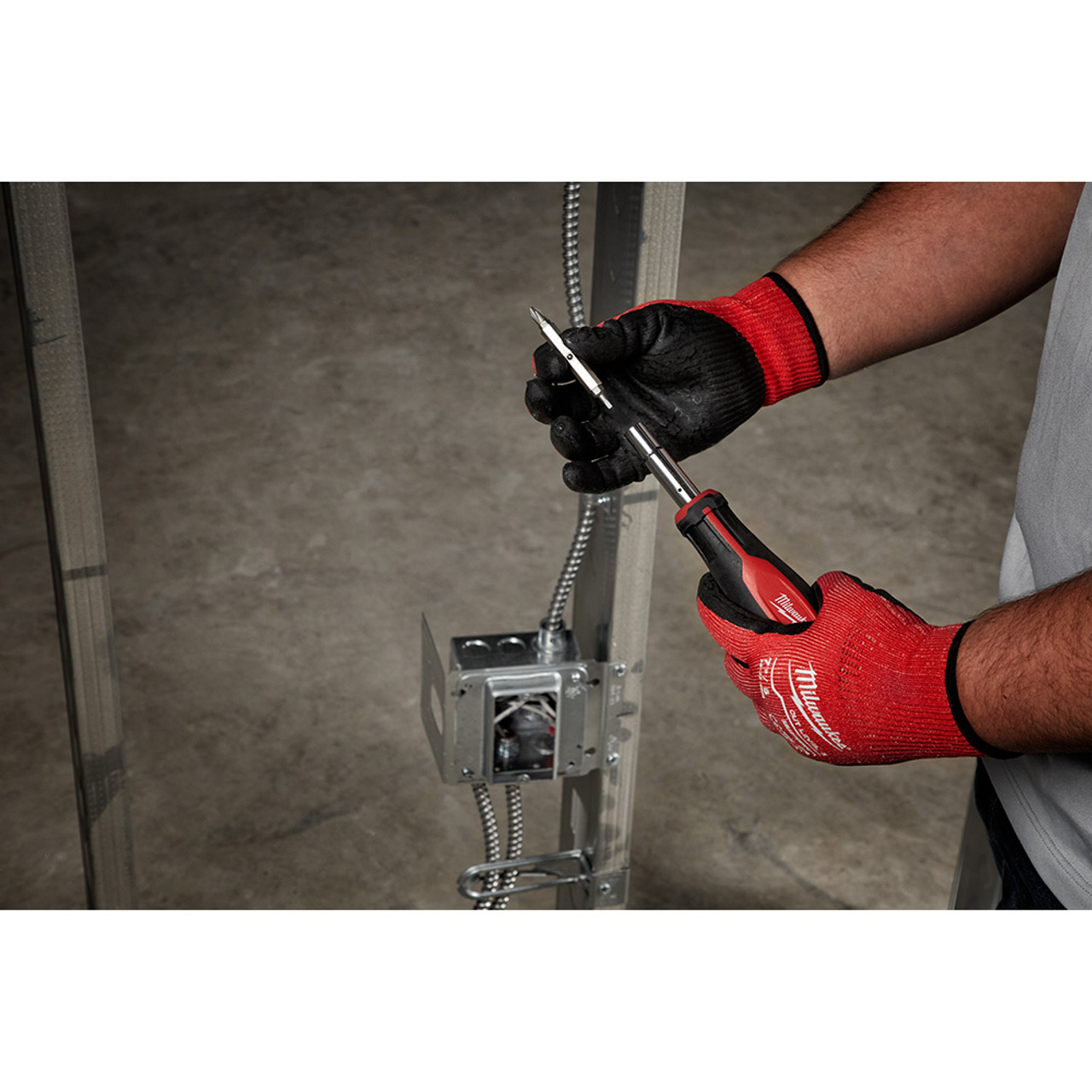 Milwaukee 48-22-2760 11-IN-1 Screwdriver