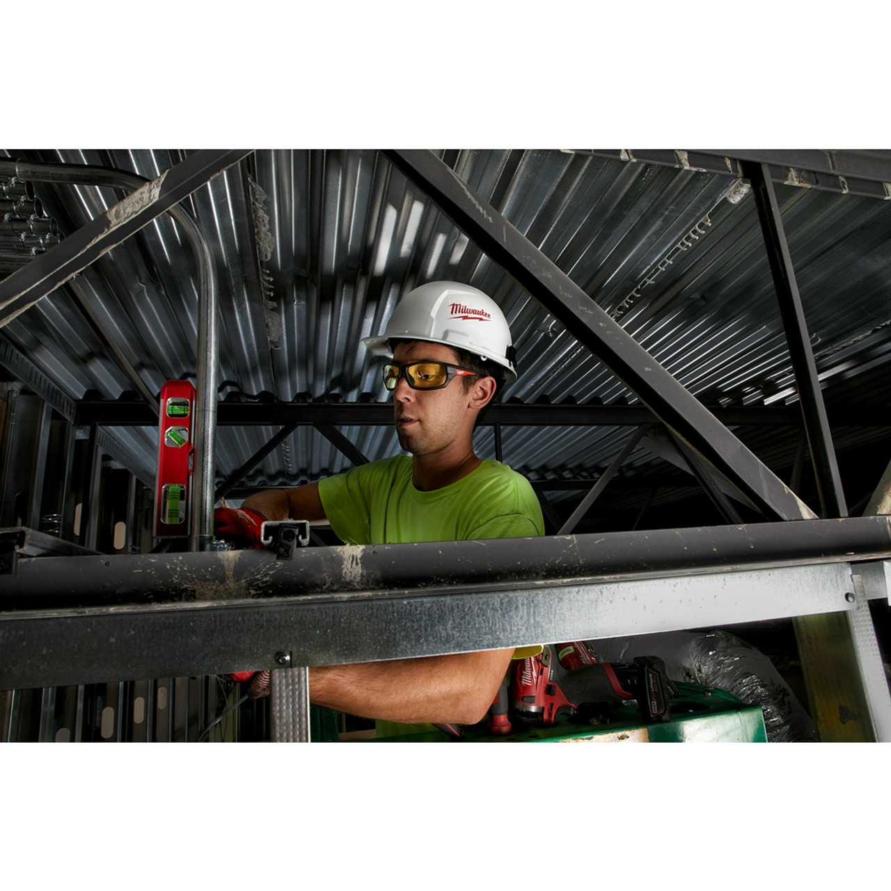 Milwaukee 48-73-2121 Performance Safety Glasses - Yellow Fog-Free Lenses (Polybag)