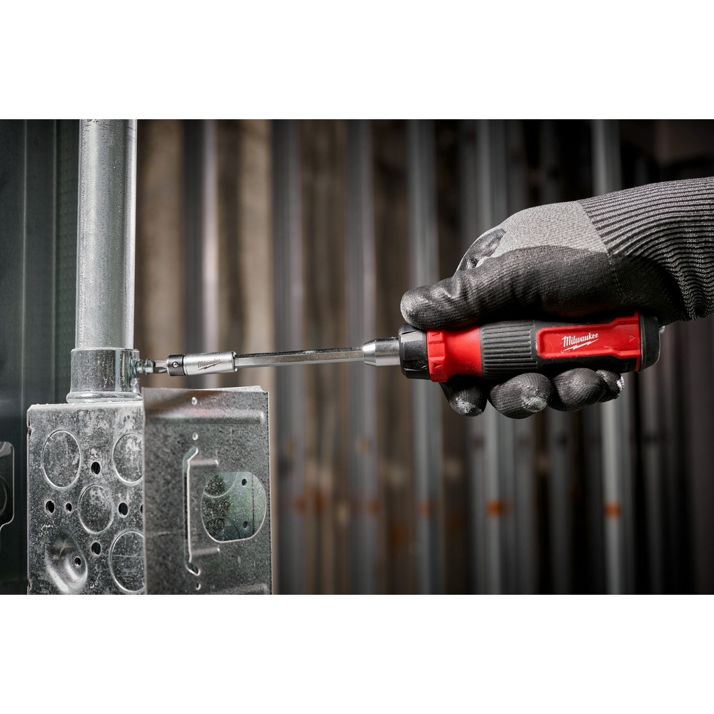 Milwaukee 48-22-2904 27-in-1 Ratcheting Multi-Bit Screwdriver